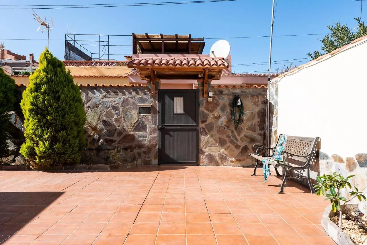 Villa Violeta أرونا